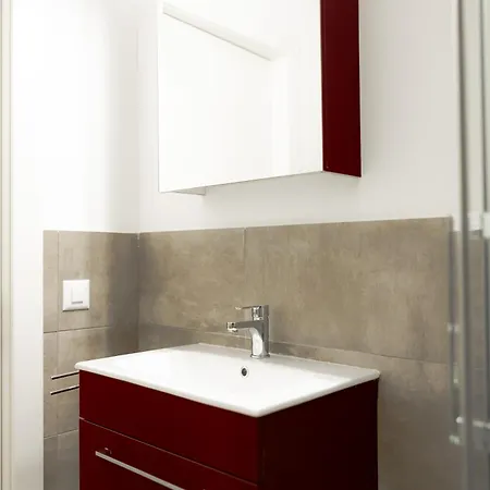 Deluxe Urban 18 - Free Parking Apartment Lugano